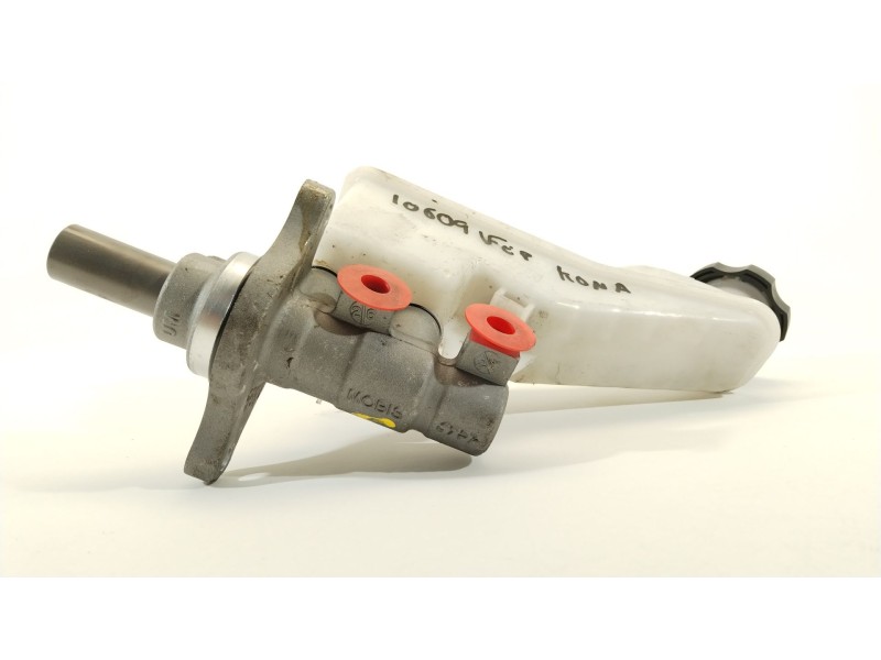 Recambio de bomba freno para hyundai kona tecno 2wd referencia OEM IAM 58510J9220  