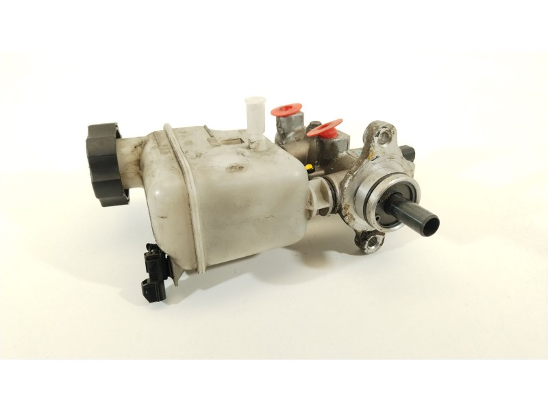 Recambio de bomba freno para kia carens (un) concept referencia OEM IAM 585101D030  591502E500