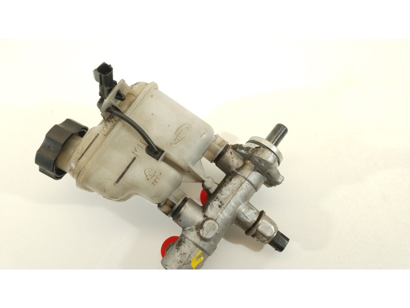 Recambio de bomba freno para kia carens (un) concept referencia OEM IAM 585101D030  591502E500