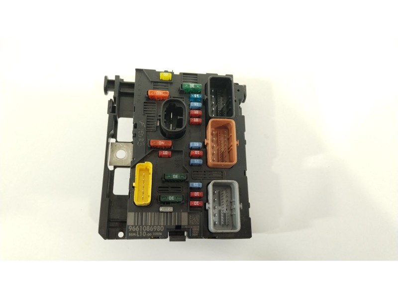 Recambio de caja reles / fusibles para peugeot 207/207+ (wa_, wc_) 1.6 hdi referencia OEM IAM 9661086980  6500FH