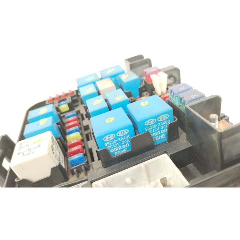 Recambio de caja reles / fusibles para kia cee´d sw (ed) 1.6 crdi 115 referencia OEM IAM 919510Q000  