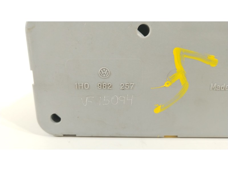 Recambio de centralita cierre para volkswagen golf iii (1h1) 1.9 td, gtd referencia OEM IAM 1H0962257  