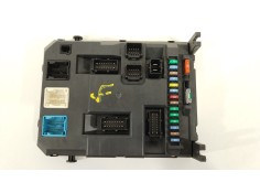 Recambio de caja reles / fusibles para citroën c3 iii (sx) 1.2 vti 82 lpg referencia OEM IAM 9666952180 BSIEVX03 657077