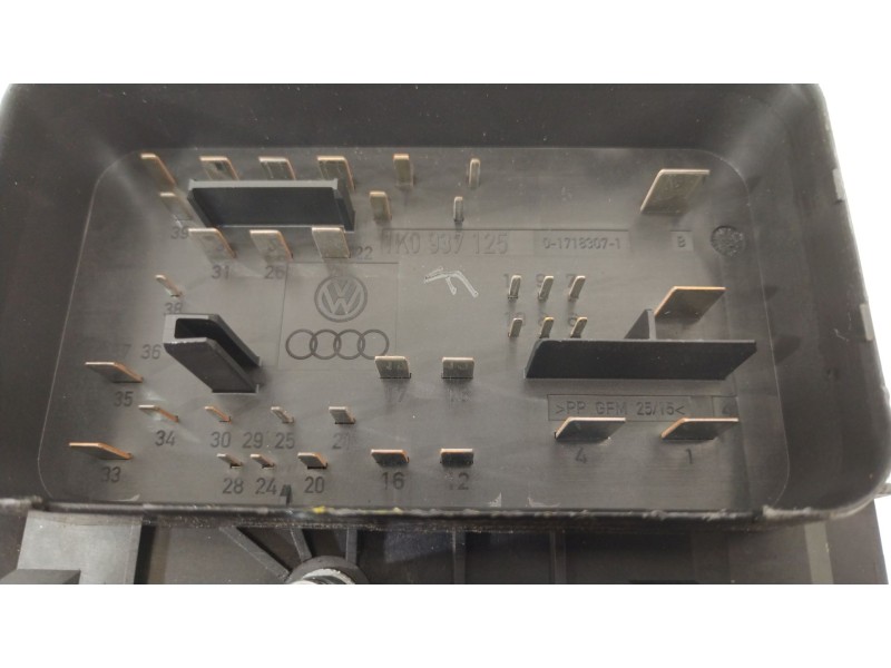 Recambio de caja reles / fusibles para seat leon (1p1) 2.0 tdi 16v referencia OEM IAM 1K0937125  
