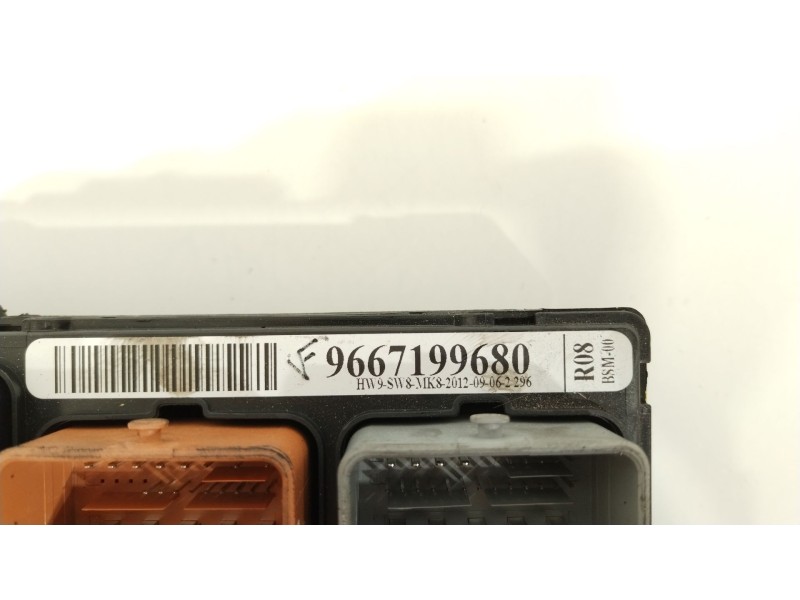 Recambio de caja reles / fusibles para peugeot 207/207+ (wa_, wc_) 1.4 hdi referencia OEM IAM 9667199680  