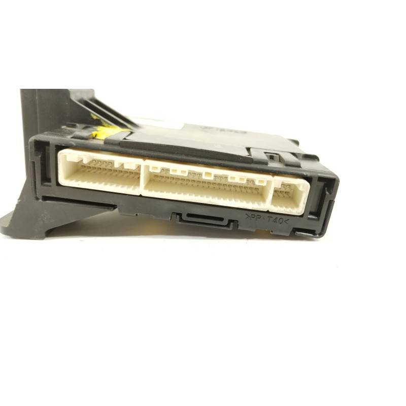 Recambio de modulo electronico para toyota rav 4 iii (_a3_) 2.2 d (ala35_) referencia OEM IAM 8865042361  1777002422
