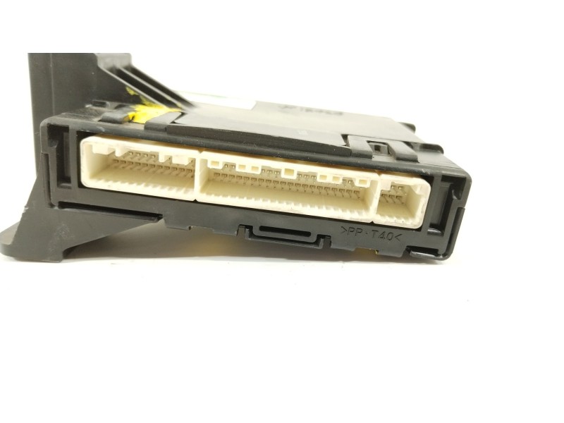 Recambio de modulo electronico para toyota rav 4 iii (_a3_) 2.2 d (ala35_) referencia OEM IAM 8865042361  1777002422