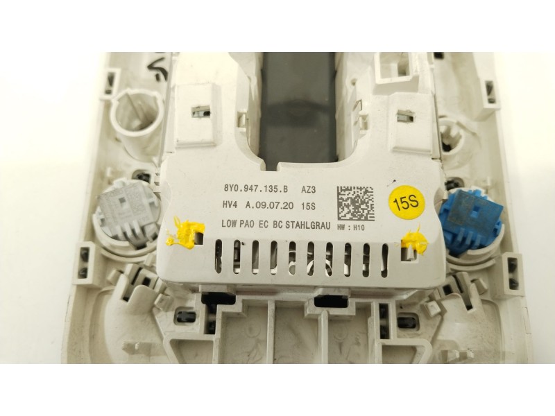 Recambio de luz interior para audi a3 sportback (8y) gy referencia OEM IAM 8Y0947135B  
