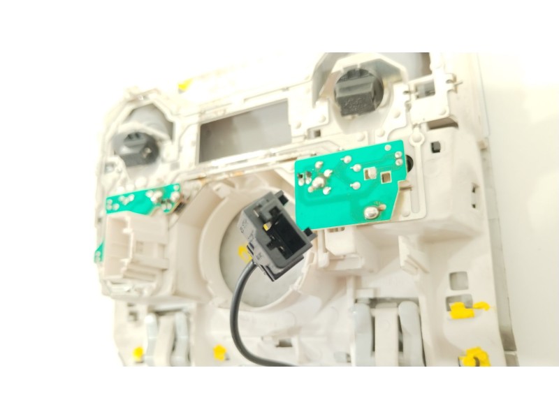 Recambio de luz interior para seat leon (5f1) fr fast lane referencia OEM IAM 5F0947105R  1K0947133H