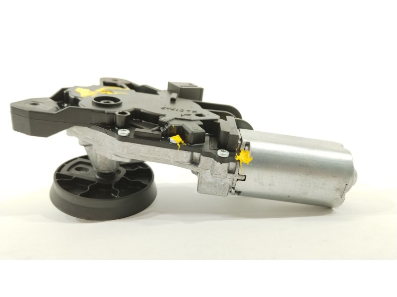 Recambio de motor limpia trasero para bmw 5 touring (f11) 525 d xdrive referencia OEM IAM 67637311415  7311415