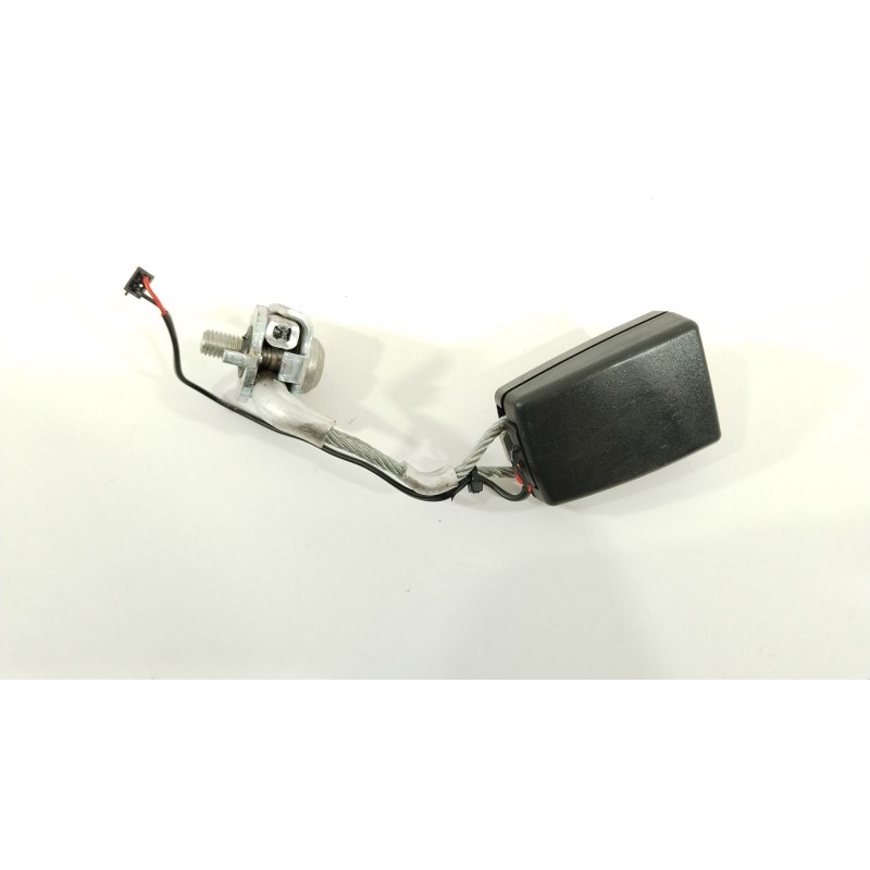 Recambio de enganche cinturon trasero izquierdo para bmw 5 touring (f11) 525 d xdrive referencia OEM IAM 72117243273  7243273