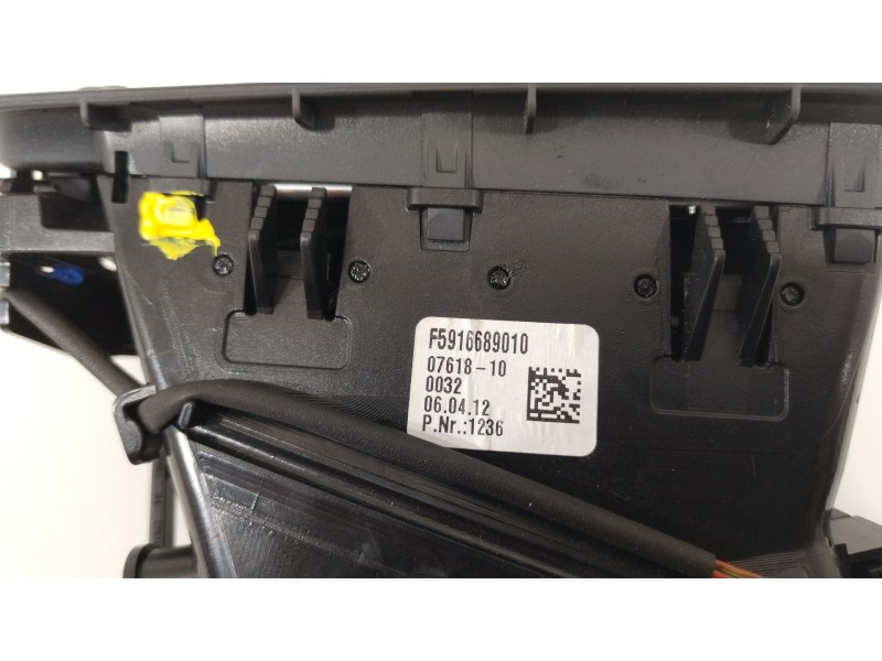 Recambio de rejilla aireadora para bmw 5 touring (f11) 525 d xdrive referencia OEM IAM 5916689010  64229166884