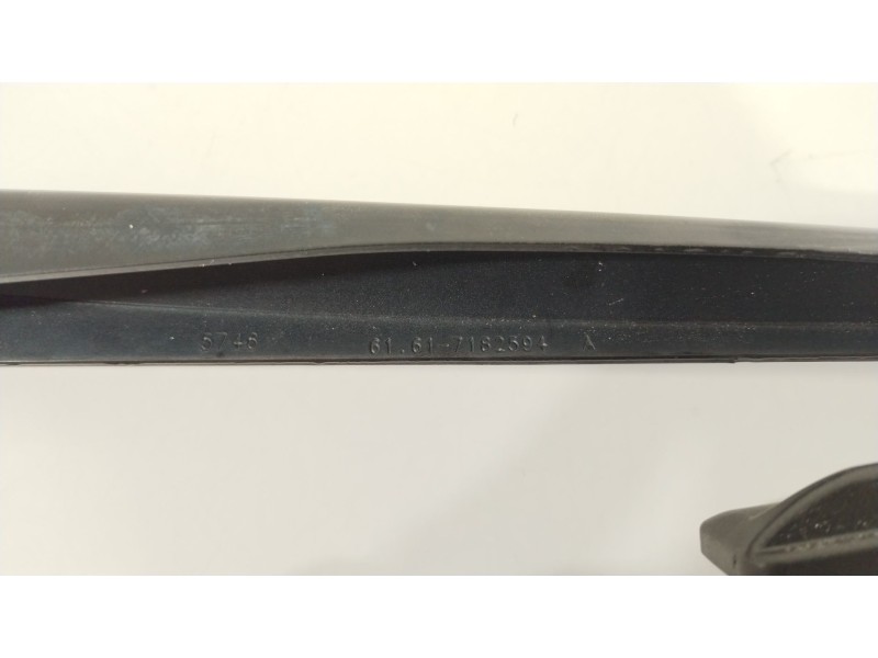 Recambio de brazo limpia delantero derecho para bmw 5 touring (f11) 525 d xdrive referencia OEM IAM 61617203156  