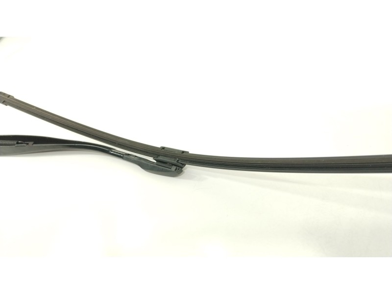 Recambio de brazo limpia delantero izquierdo para bmw 5 touring (f11) 525 d xdrive referencia OEM IAM 61617182459  