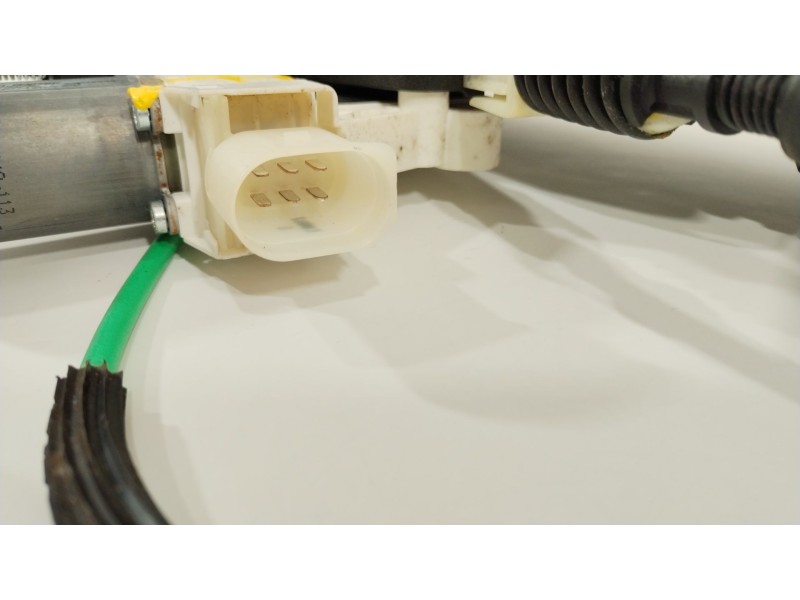 Recambio de elevalunas delantero derecho para bmw 5 touring (f11) 525 d xdrive referencia OEM IAM 7231888  51337271564