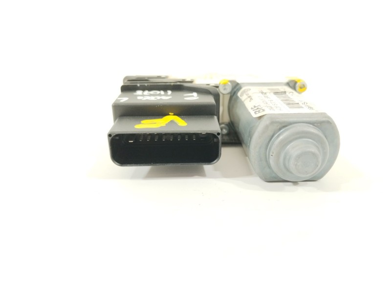 Recambio de motor elevalunas trasero derecho para seat altea (5p1) stylance / style referencia OEM IAM 1K0959704B  5P0839402