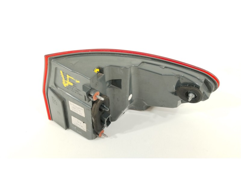 Recambio de piloto trasero izquierdo para bmw 5 touring (f11) 525 d xdrive referencia OEM IAM 63217203233  