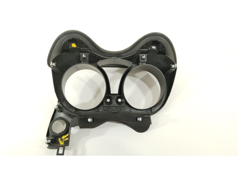 Recambio de moldura para nissan juke (f15) 1.6 dig-t nismo rs referencia OEM IAM 682403YN1A  