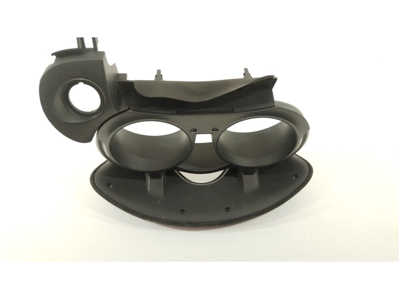 Recambio de moldura para nissan juke (f15) 1.6 dig-t nismo rs referencia OEM IAM 682403YN1A  