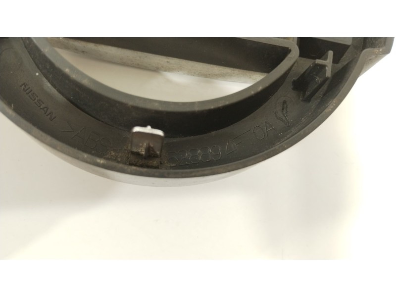 Recambio de emblema para nissan juke (f15) 1.6 dig-t nismo rs referencia OEM IAM 628894FT0A  628901KA0A