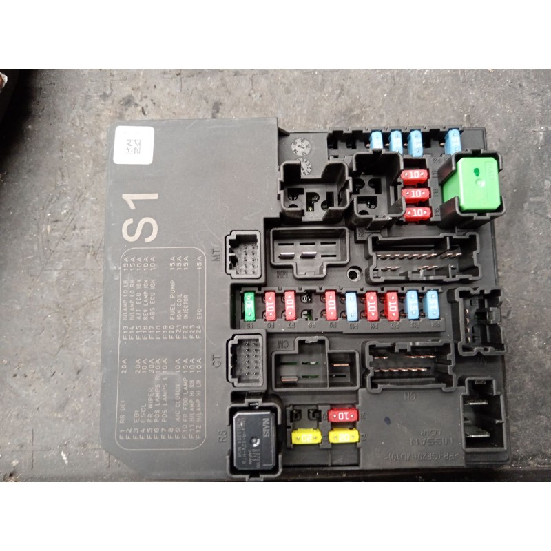 Recambio de caja reles / fusibles para nissan juke (f15) 1.6 dig-t nismo rs referencia OEM IAM 284B71TV2C  