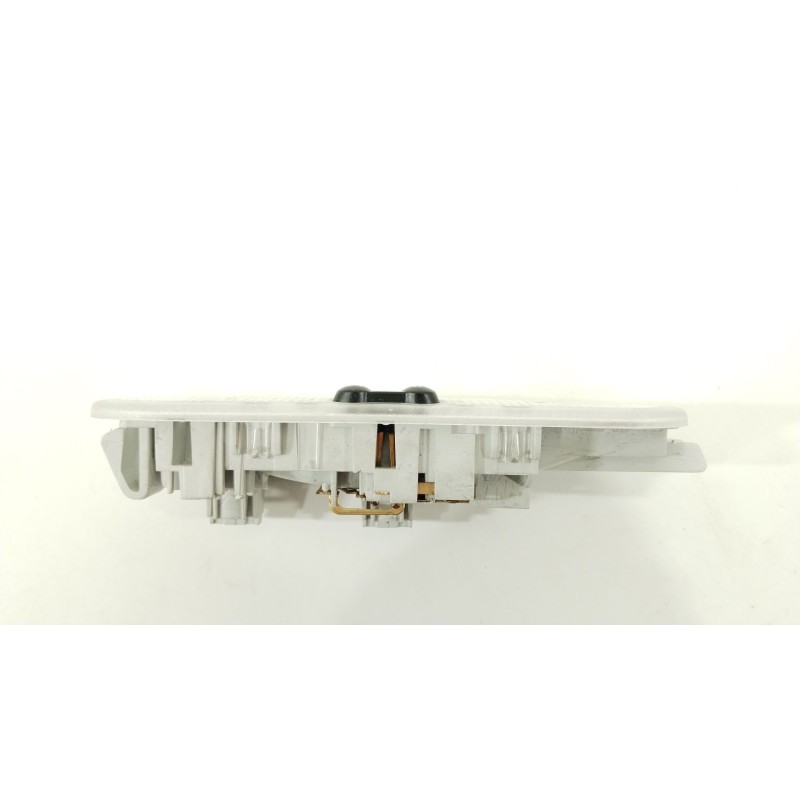 Recambio de luz interior para nissan juke (f15) 1.6 dig-t nismo rs referencia OEM IAM 8200074362  