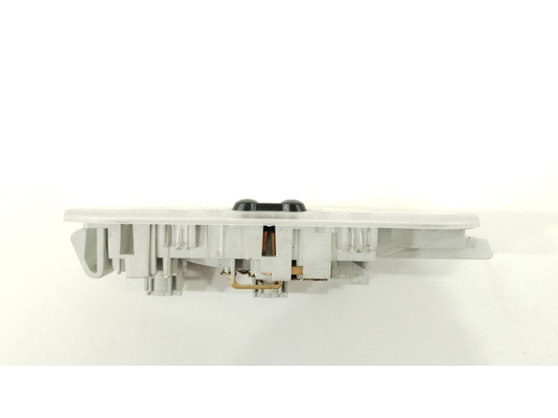Recambio de luz interior para nissan juke (f15) 1.6 dig-t nismo rs referencia OEM IAM 8200074362  