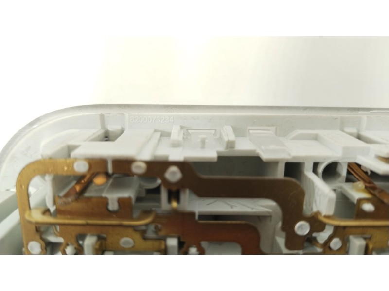 Recambio de luz interior para nissan juke (f15) 1.6 dig-t nismo rs referencia OEM IAM 8200073234  