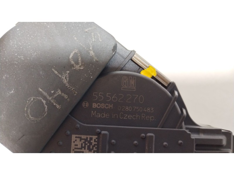 Recambio de caja mariposa para opel adam unlimited ecoflex referencia OEM IAM 55562270  0280750483