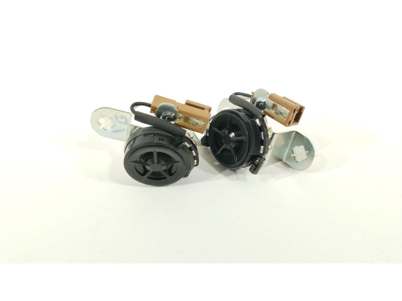 Recambio de altavoz para nissan juke (f15) 1.6 dig-t nismo rs referencia OEM IAM 281E11KA0A  