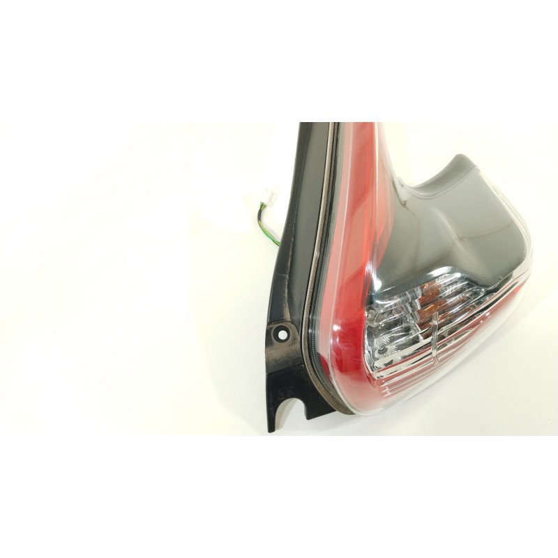 Recambio de piloto trasero derecho para nissan juke (f15) 1.6 dig-t nismo rs referencia OEM IAM 26550BV80A  