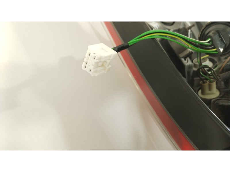 Recambio de piloto trasero izquierdo para nissan juke (f15) 1.6 dig-t nismo rs referencia OEM IAM 26555BV80A  