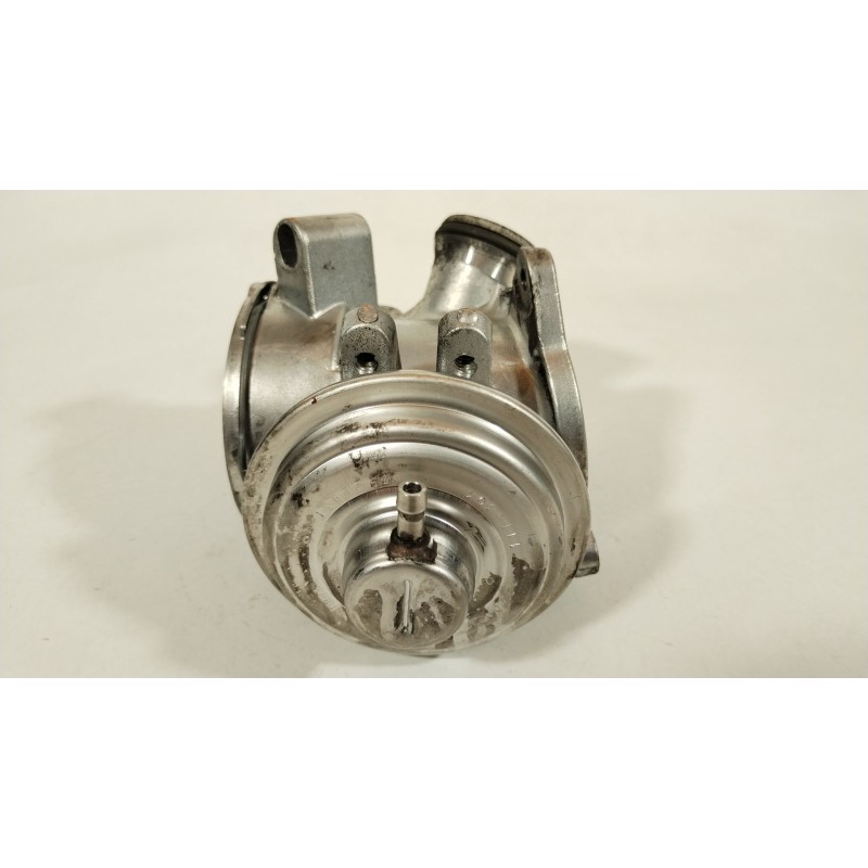 Recambio de valvula egr para mercedes-benz clase clk (w209) coupe 270 cdi (209.316) referencia OEM IAM A6110900754  