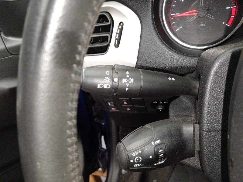 MANDO LUCES 98062252XT 