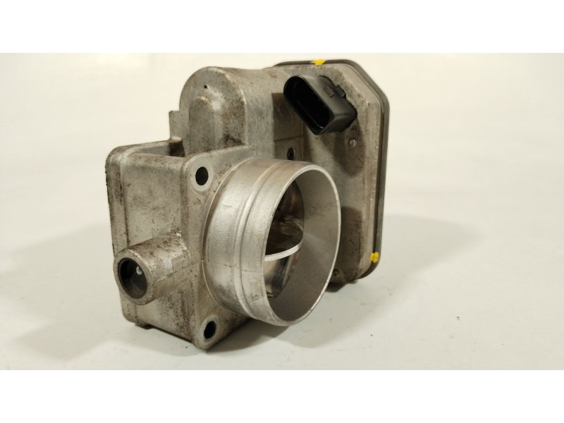 Recambio de caja mariposa para seat ibiza iii (6l1) 1.9 sdi referencia OEM IAM 038128063C  