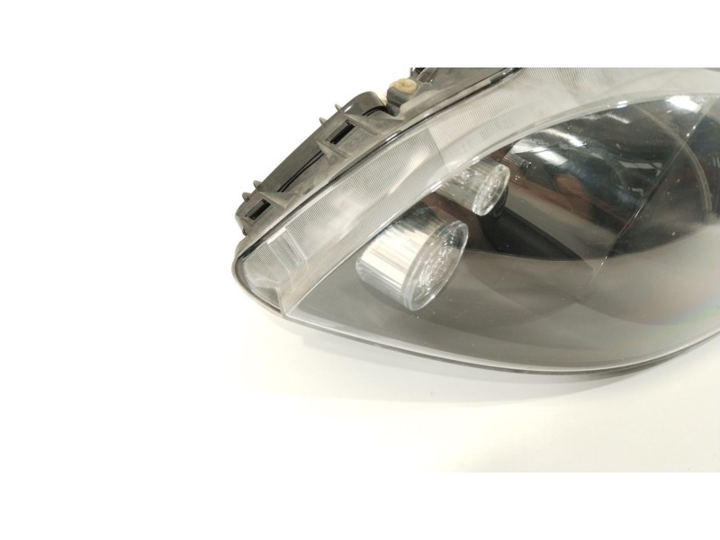 Recambio de faro derecho para seat ibiza iii (6l1) 1.4 16v referencia OEM IAM 6L1941752M  