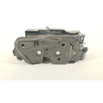 CERRADURA PUERTA TRASERA DERECHA 5TA839016L  OEM 5TA839016L