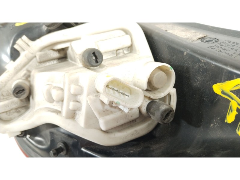 Recambio de piloto trasero izquierdo para opel astra j lim. cosmo referencia OEM IAM 13319949  