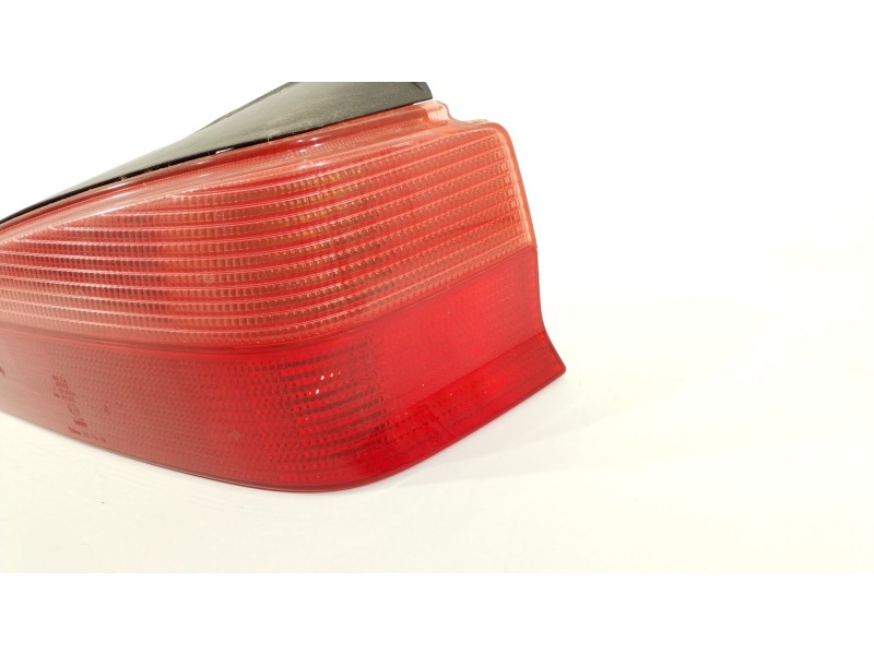 Recambio de piloto trasero derecho para peugeot 106 ii (1a_, 1c_) 1.1 i referencia OEM IAM 6351G6  