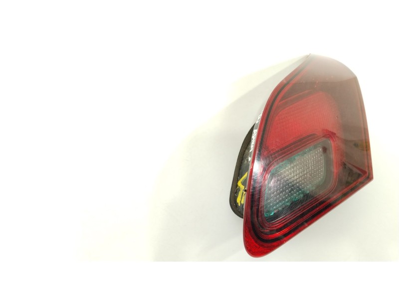 Recambio de piloto trasero derecho en porton para opel astra j lim. cosmo referencia OEM IAM 13319950  