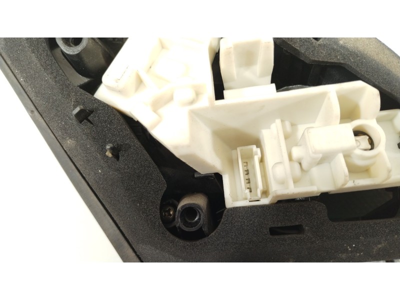 Recambio de piloto trasero derecho en porton para opel astra j lim. cosmo referencia OEM IAM 13319950  