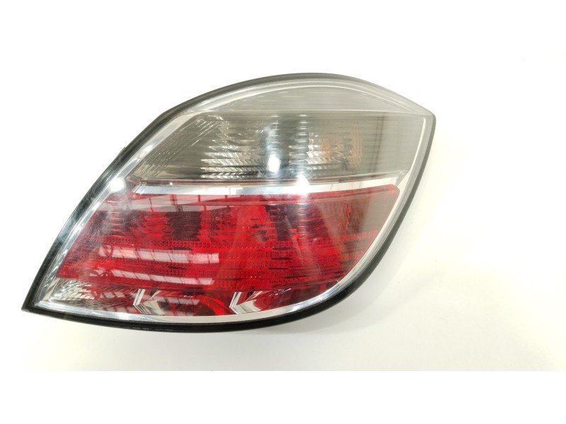 Recambio de piloto trasero derecho para opel astra h (a04) 1.7 cdti (l48) referencia OEM IAM 13222325  