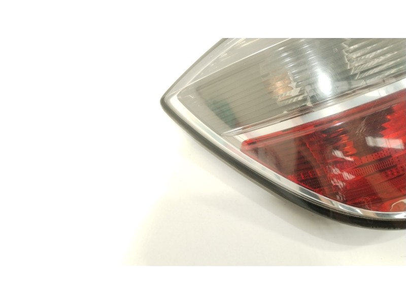 Recambio de piloto trasero izquierdo para opel astra h (a04) 1.7 cdti (l48) referencia OEM IAM 13222324  