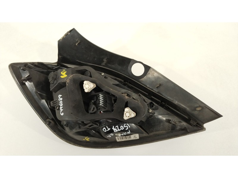 Recambio de piloto trasero derecho para opel astra h (a04) 1.7 cdti (l48) referencia OEM IAM 13222325  