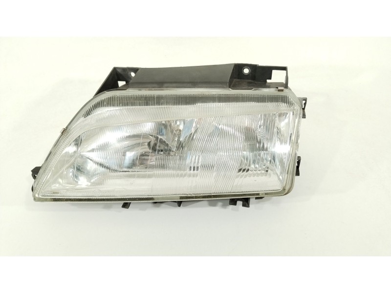 Recambio de faro izquierdo para citroën xantia (x1_, x2_) 2.0 hdi 90 referencia OEM IAM 88205035G  6204R9