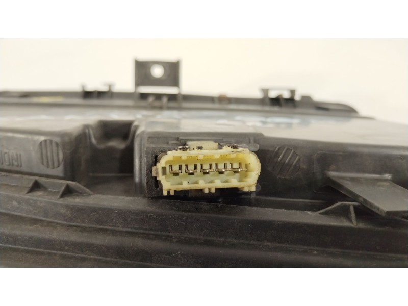 Recambio de faro izquierdo para citroën xantia (x1_, x2_) 2.0 hdi 90 referencia OEM IAM 88205035G  6204R9