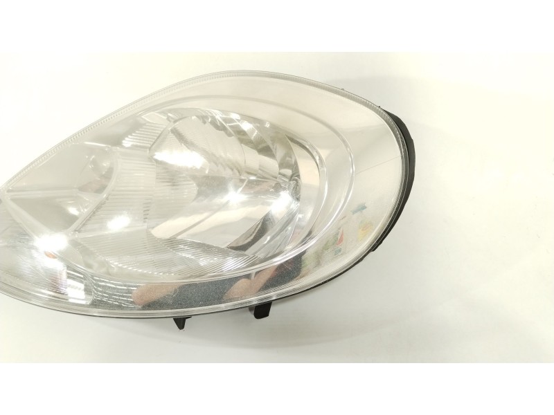 Recambio de faro izquierdo para nissan primastar furgoneta (x83) 2.0 dci 115 referencia OEM IAM 8200701354 89313970 93859829