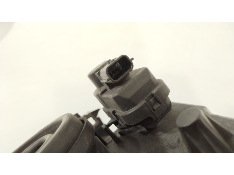 Recambio de faro izquierdo para nissan primastar furgoneta (x83) 2.0 dci 115 referencia OEM IAM 8200701354 89313970 93859829