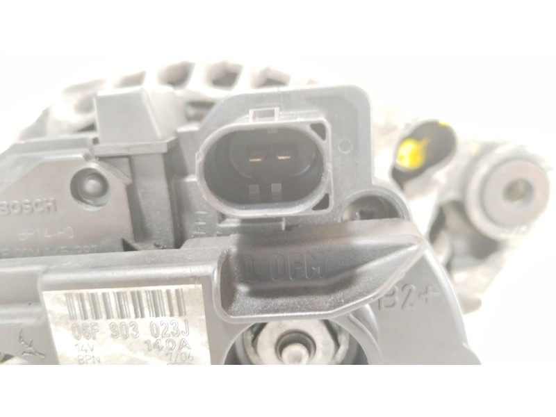 Recambio de alternador para audi a4 berlina (8e) 2.0 tdi 16v (103kw) referencia OEM IAM 06F903023J  0124525092