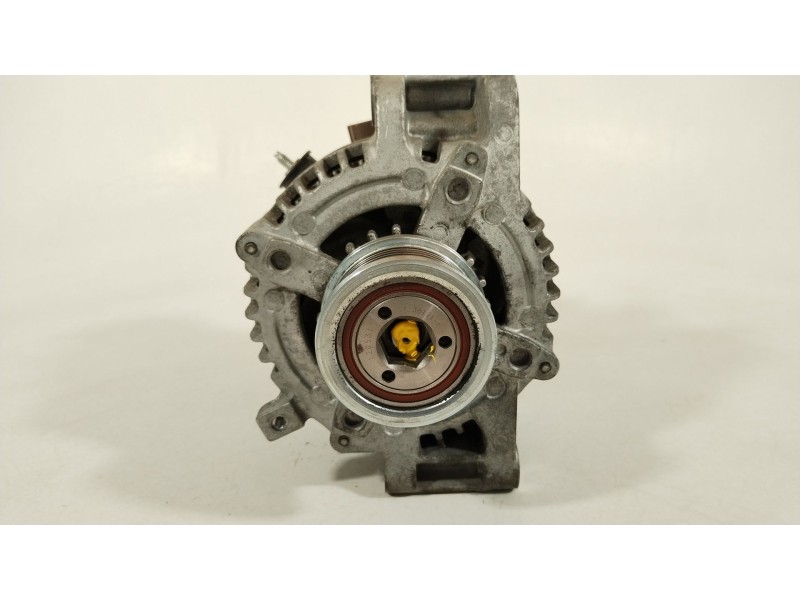 Recambio de alternador para toyota rav 4 iii (_a3_) 2.2 d (ala35_) referencia OEM IAM 2706026060  1042102370